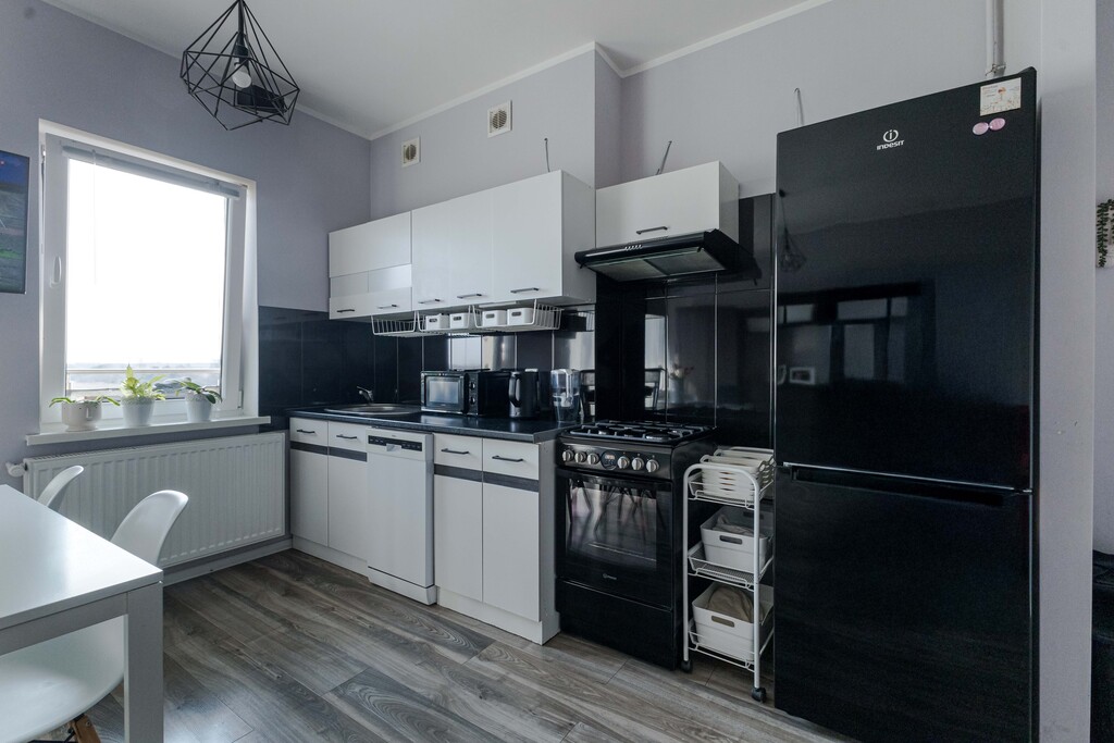 Bezczynszowe Mieszkanie W Bloku Z Windą – 3 Pokoje