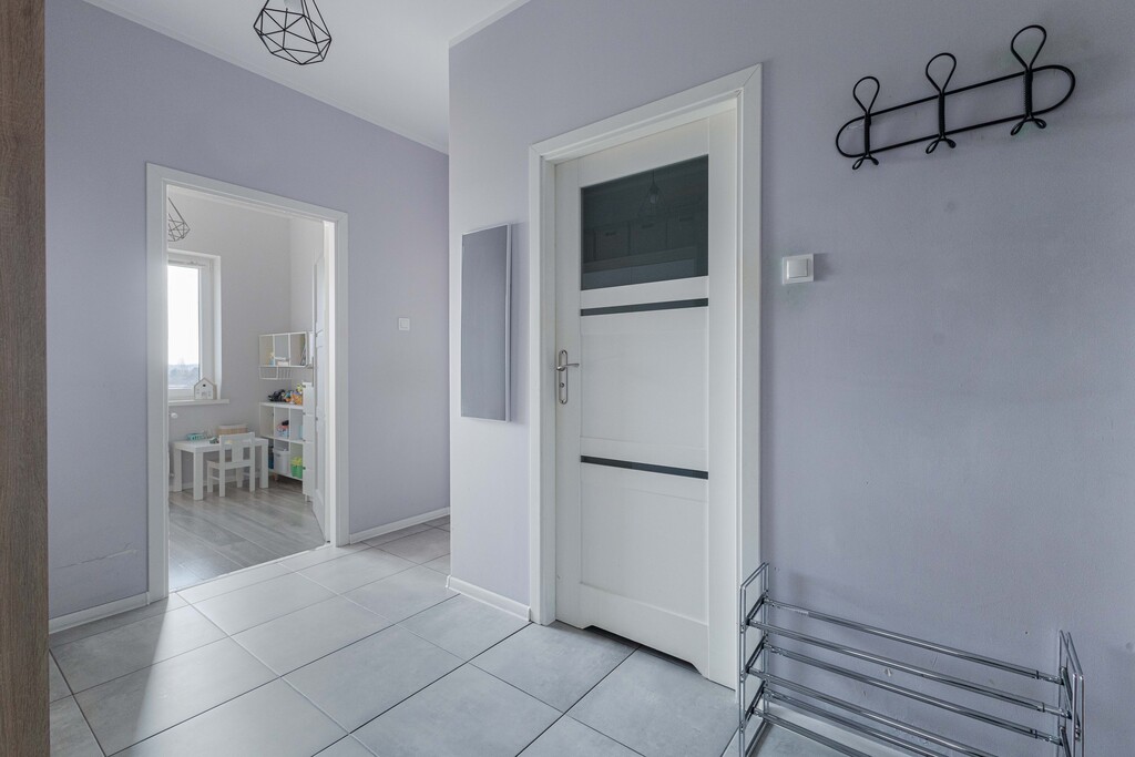 Bezczynszowe Mieszkanie W Bloku Z Windą – 3 Pokoje